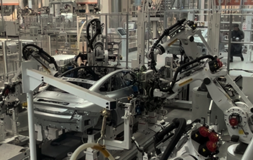 小米汽车-门盖拧紧设备